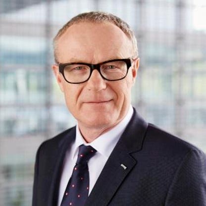 Walter Haefner: Oldest Billionaire & His $4.3B Legacy